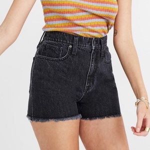 Madewell- The Perfect Jean Short